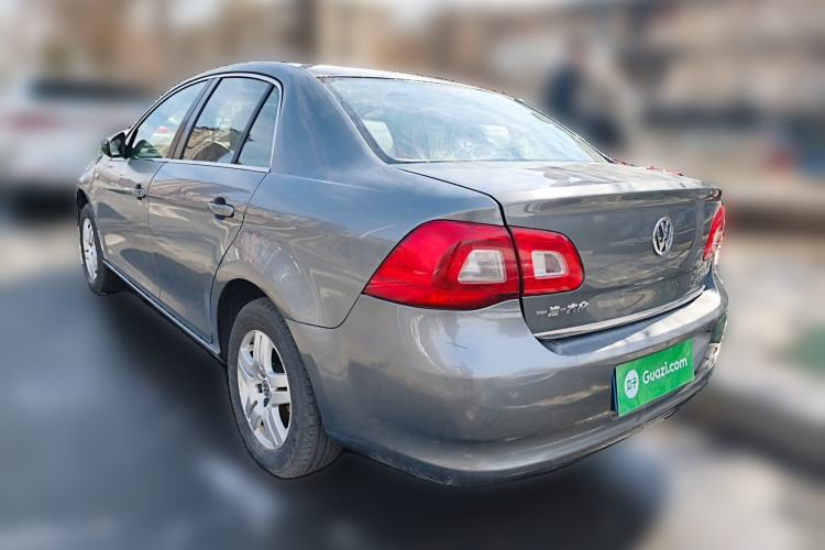 Used Volkswagen Bora 2011 1.6L Manual Fashion Edition
