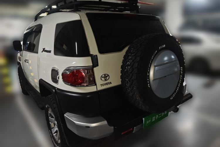 Used Toyota FJ Cruiser 2019 4.0L XTREME Eight-Cylinder Dual Fuel Tanks JBL Middle East Rear Left 45 Deg