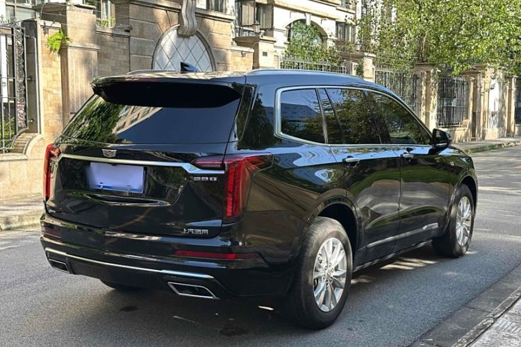 Used Cadillac XT6 2022 2.0T Six-Seater Four-Wheel-Drive Luxury Version