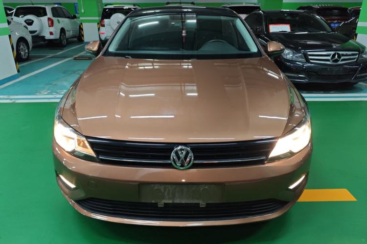 Used Volkswagen Lamando 2017 230TSI DSG Fashion Edition Front