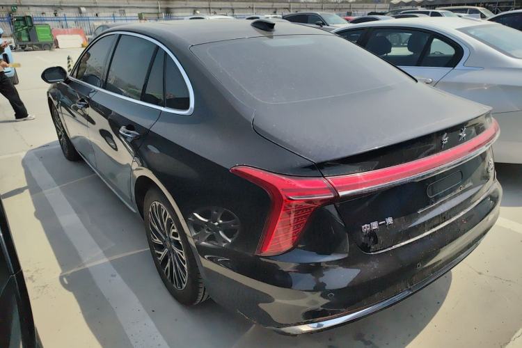 Used Hongqi H5 2024 2.0T Automatic Smart Connect Flagship Edition Rear Left 45 Deg
