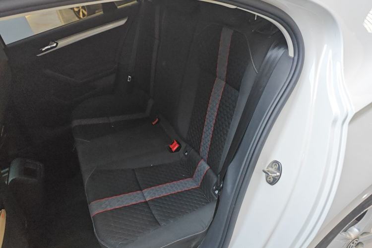 Used Volkswagen Lamando 2021 230TSI DSG Fashion Edition
