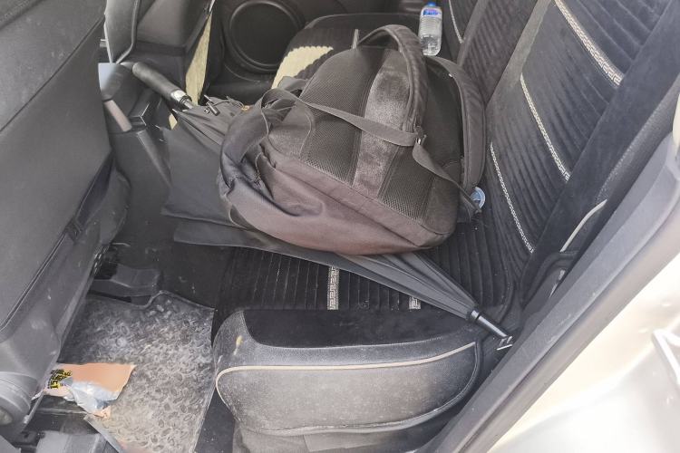 Used Jeep Compass 2011 2.0L two-wheel drive sport version
