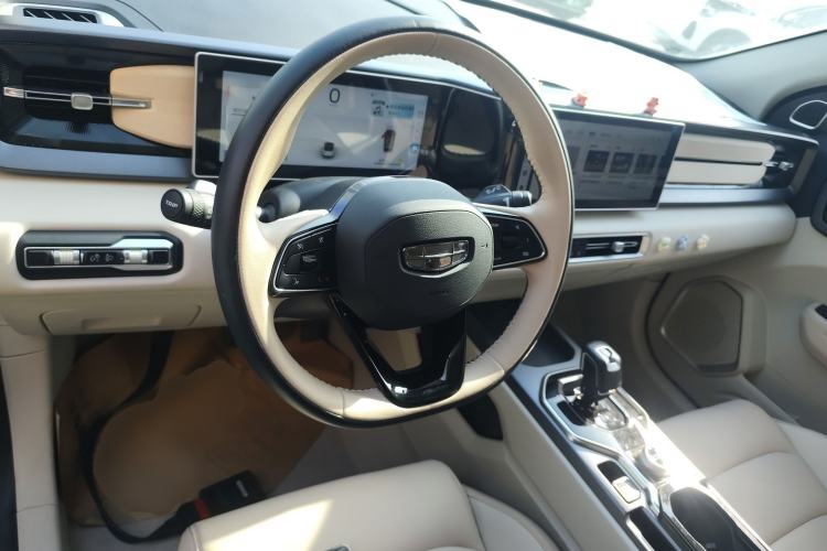 Used Geely Auto icon 2023 1.5TD Chocolate Smoothie Edition