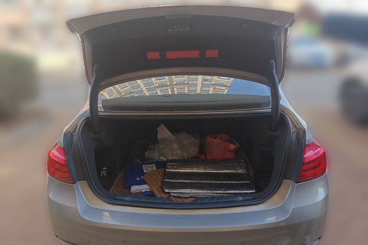 Used BMW 3 Series 2016 320Li Ambition Model
