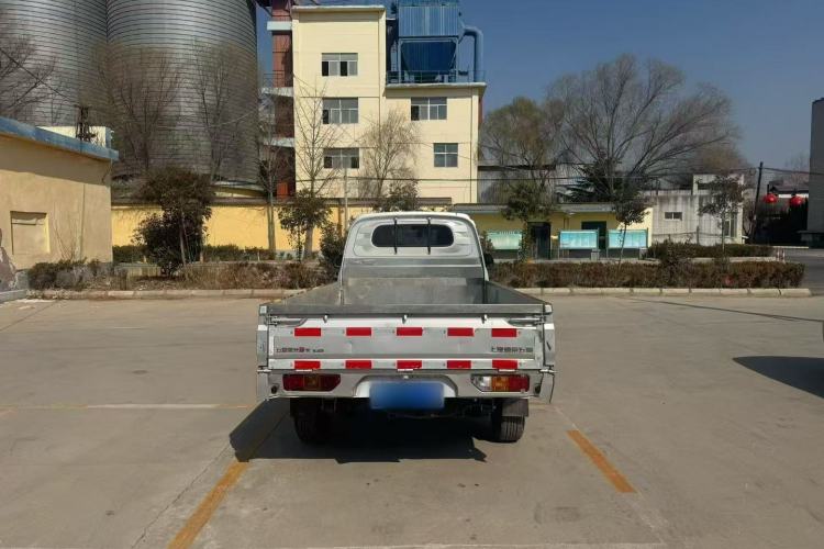 Used Wuling Rongguang New Truck 2023 1.5L Single-Row Base Version LAR