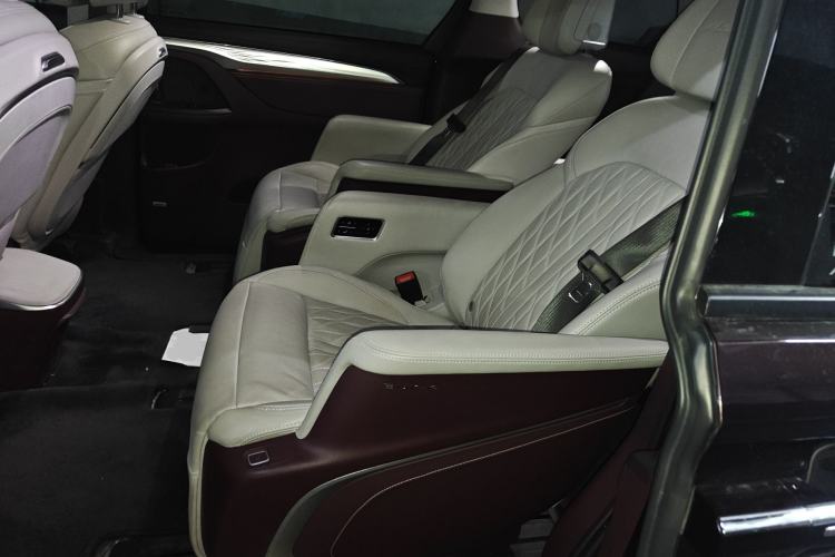 Used Buick GL8 2022 Facelifted Avenir Aivia 7-Seater Premium Edition Left Rear Seat