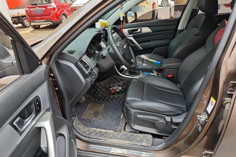 Used Haval H2 2017 Red-Label 1.5T Automatic Two-Wheel Drive Luxury Model