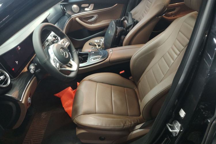 Used Mercedes-Benz E-Class 2019 E 300 L Sporty and Stylish Model
