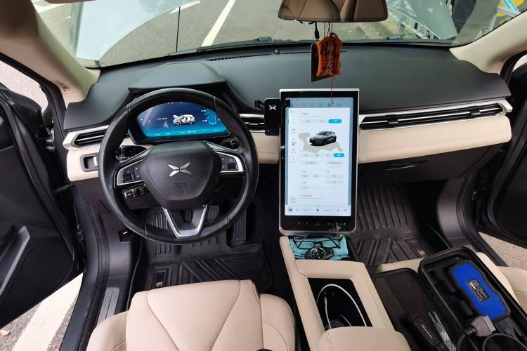 Used XPeng G3 2020 520i Luxury Edition Center Console