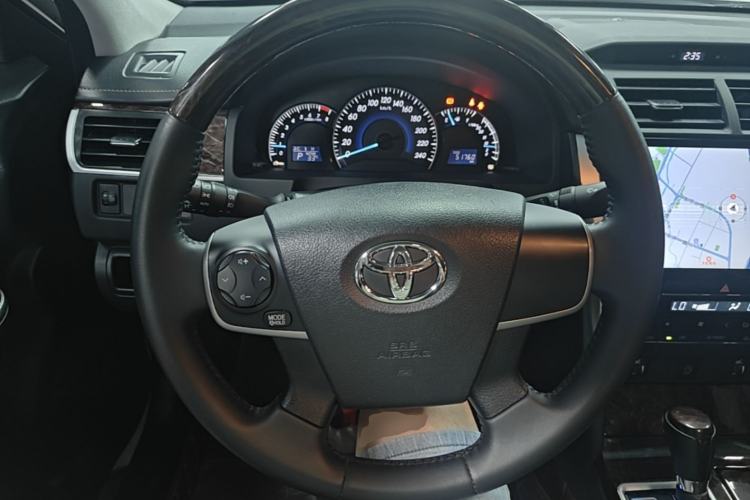 Used Toyota Camry 2016 2.0G 10th Anniversary Leading Edition