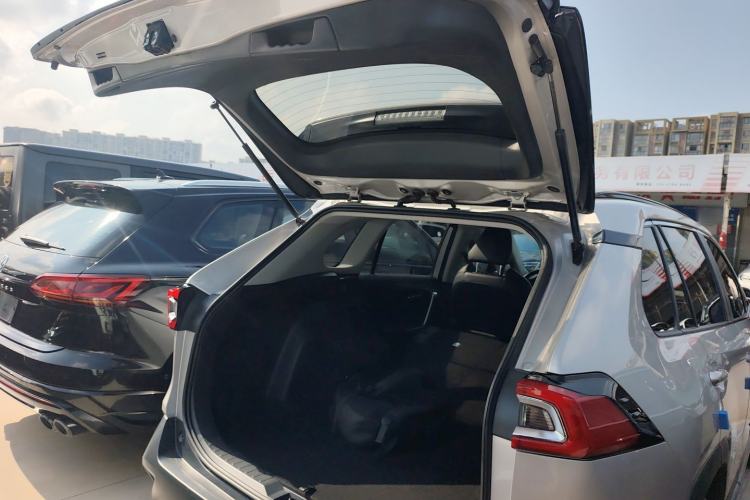 Used Toyota Wildlander 2023 Dual-Engine 2.5L E-CVT 4x4 Luxury PLUS Edition