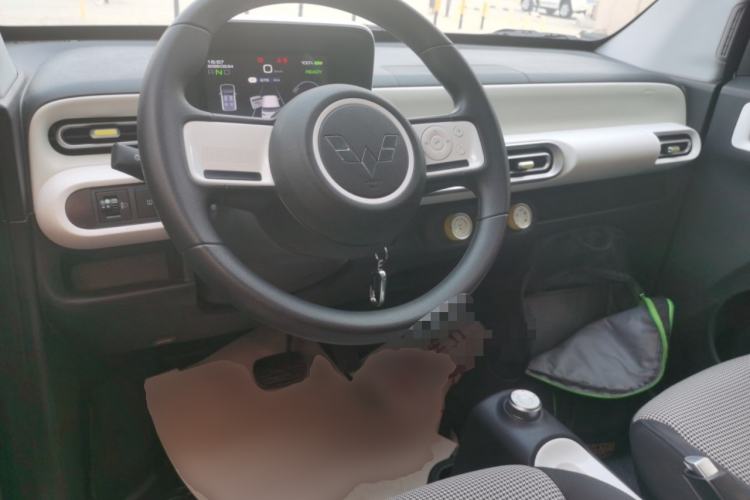 Used Wuling Hongguang MINIEV 2024 3rd Generation 215km Youth Edition