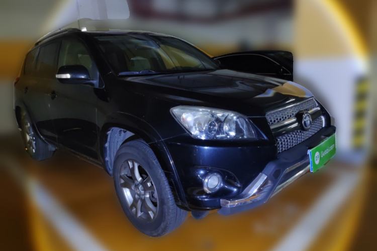 Used Toyota RAV4 2012 Luxurious Edition 2.0L Automatic All-Wheel Drive