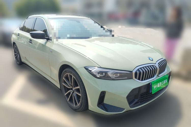 Used BMW 3 Series 2023 320Li M Sport Package Front Right 45 Deg