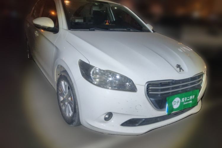 Used Peugeot 301 2016 1.6L Manual Comfort Edition Front Right 45 Deg