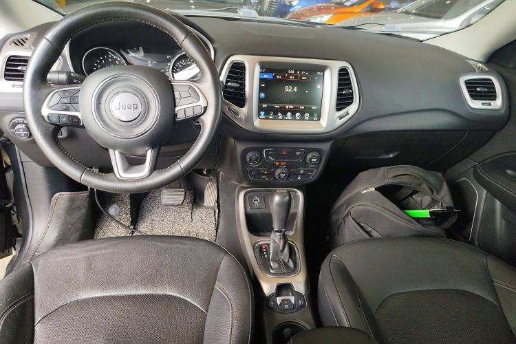 Used Jeep Compass 2017 200T Automatic Family Edition