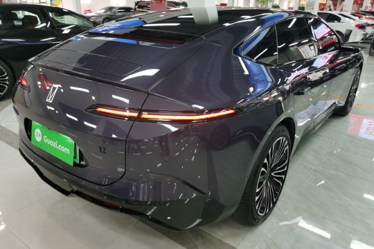 Used Avatr 12 2025 Ultra Extended-Range Edition Rear Right 45 Deg