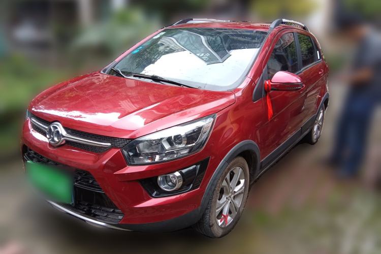 Used BAIC Senova X25 2015 1.5L manual Comfort trim level