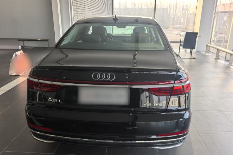 Used Audi A8 2025 A8L 45 TFSI quattro Luxury Model Exterior 4