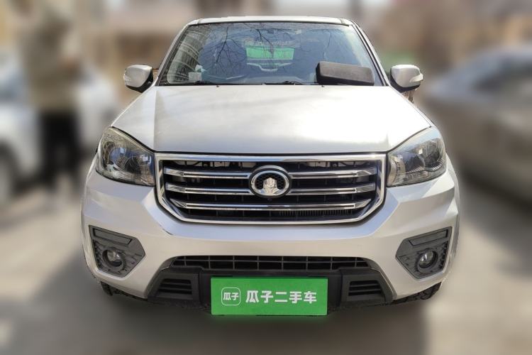 Used Great Wall Wingle 5 2017 2.0T European-spec Diesel Two-Wheel-Drive Entry-Level Big Double-Cab GW4D20D Front