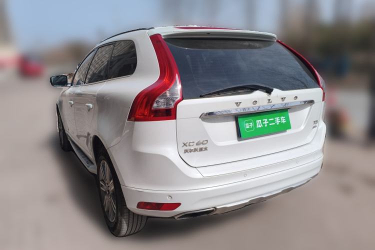 Used Volvo XC60 2017 T5 AWD Smart Upgrade Edition