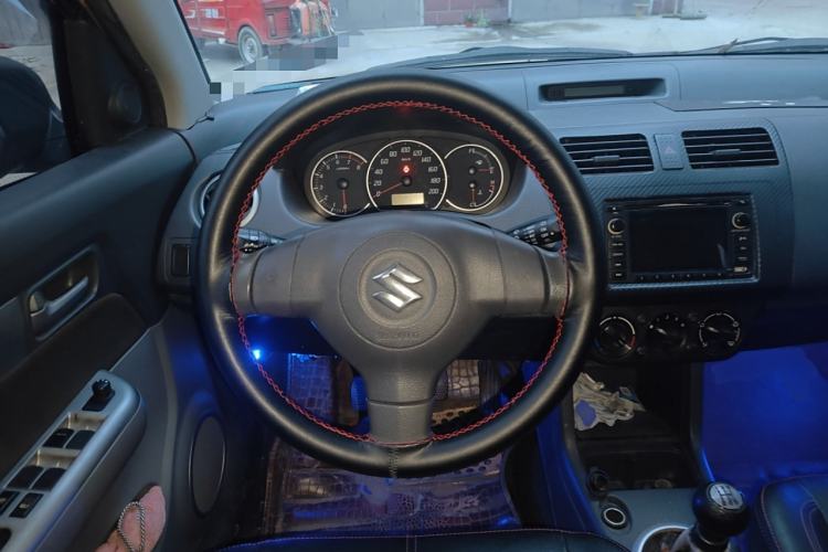 Used Suzuki Swift 2015 1.5L Manual Limited Edition