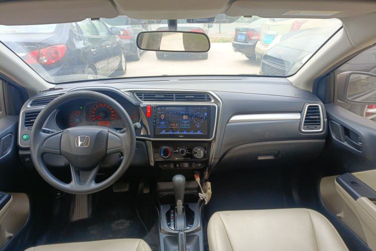 Used Honda Greiz 2016 1.5L CVT Classic Edition Center Console