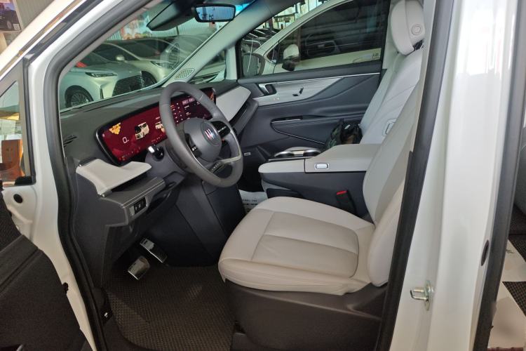 Used Buick GL8 2025 Lu Zun Deluxe Edition Left Front Seat