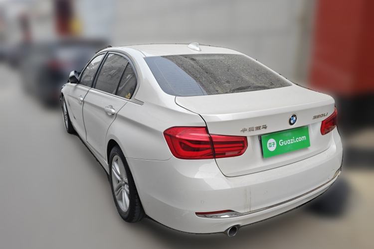 Used BMW 3 Series 2016 320Li Ambition Model
