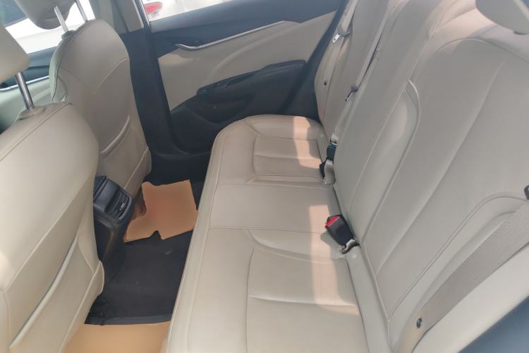 Used Buick GT 2019 15T Dual-Clutch Connected Elite Model China VI Left Rear Seat