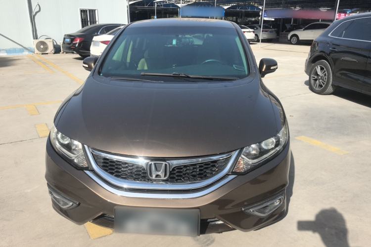 Used Honda Jade 2013 1.8L automatic Comfort version 5 seats
