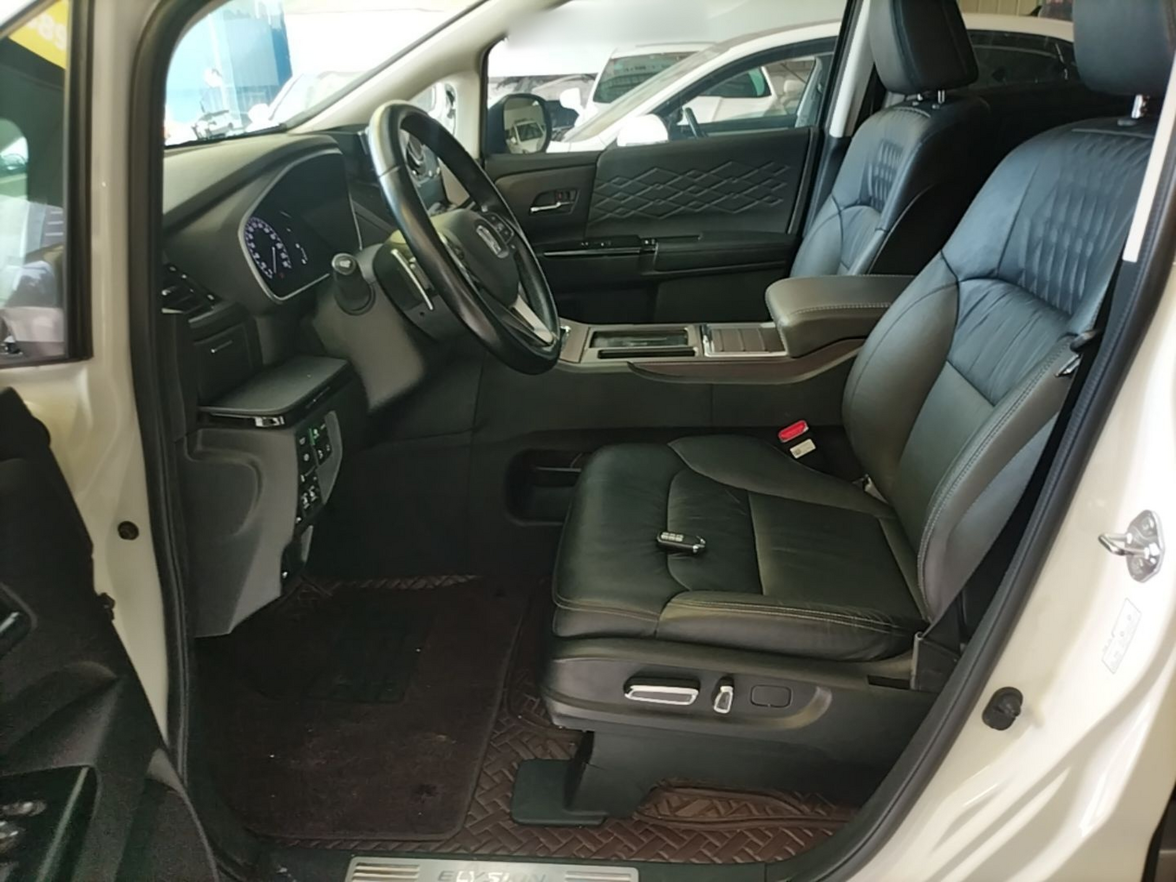 Avant de la voiture