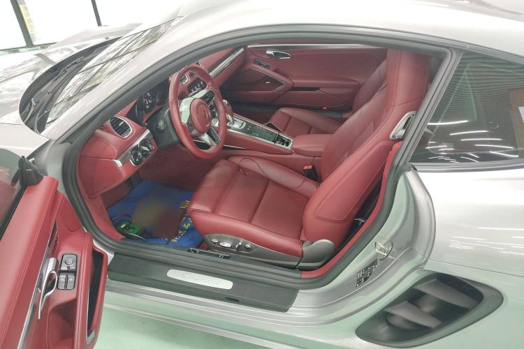 Used Porsche 718 2020 Cayman 2.0T
