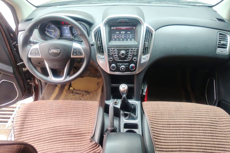 Used JMC Yuhu 5 2018 2.4T Classic Edition Diesel Manual 4x4 Luxury Long-Wheelbase JX4D24A5L