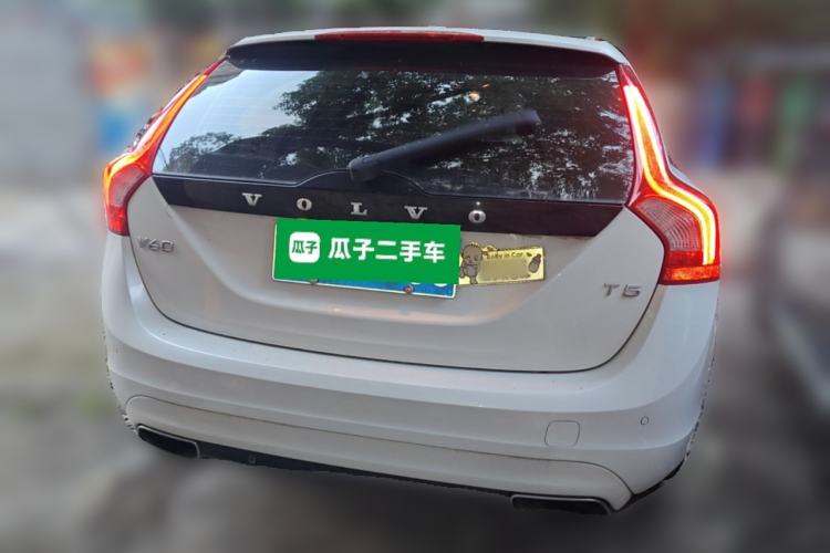 Used Volvo V60 2014 Facelift T5 Zhiyi Edition