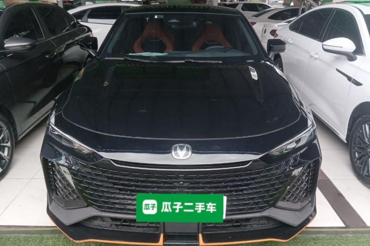 Used CHANGAN UNI-V 2023 2.0T Leading-Speed Edition

