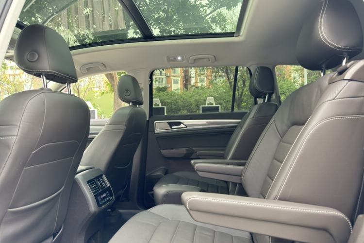 Used Volkswagen Teramont 2019 380TSI Four-Wheel Drive Luxury Version China VI Standard Interior 3