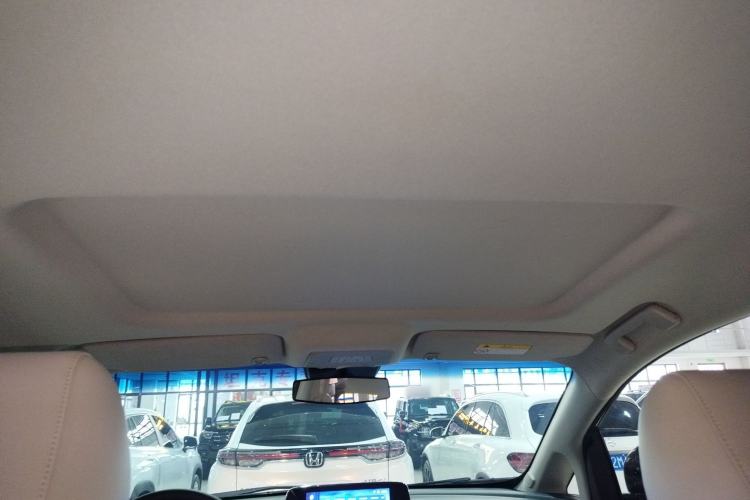 Used Buick GL8 2023 Land Executive Class Comfort Model
