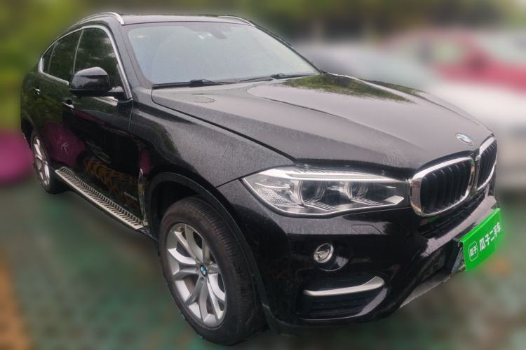 Used BMW X6 2015 xDrive28i Front Right 45 Deg