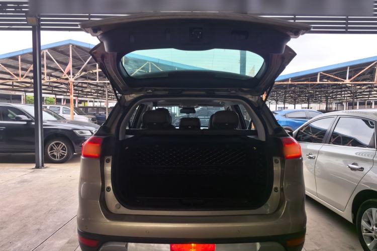 Used Geely Auto Emgrand X7 Sport 2016 1.8TD Automatic ZhiZun Version Trunk