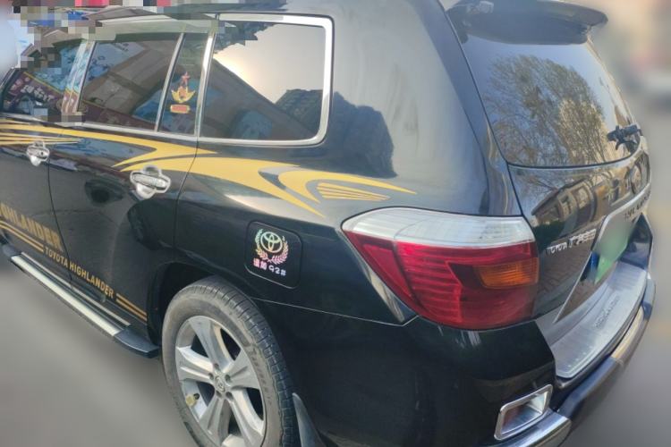 Used Toyota Highlander 2009 2.7L Two-Wheel Drive 7-Seater Luxury Edition
