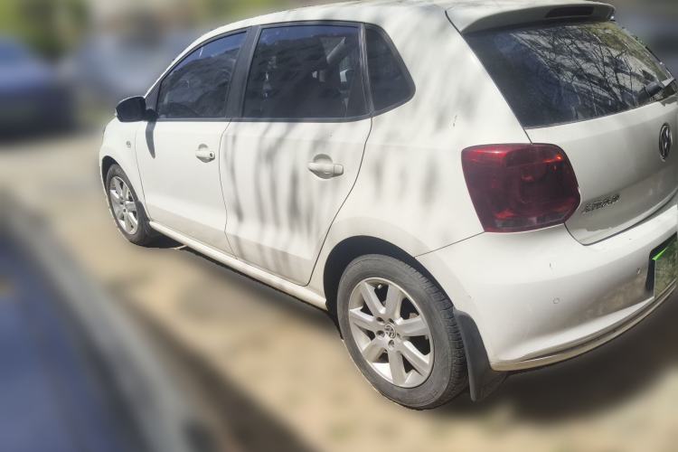 Used Volkswagen Polo 2013 1.4L Automatic Comfort Edition Rear Left 45 Deg