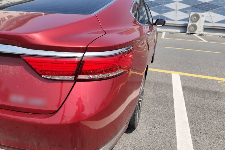 Used Geely Auto Emgrand GT 2018 1.5T MHEV Yaozhi Edition Right Rear Taillight