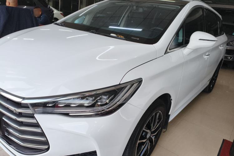 Used BYD Song MAX 2017 1.5T Automatic Smart Connect Elite 7-Seater