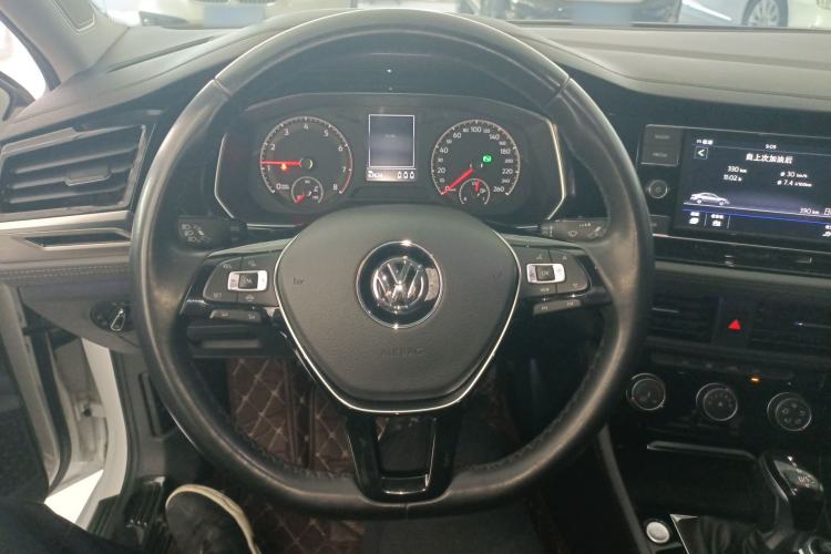 Used Volkswagen Sagitar 2020 280TSI DSG Comfort Version China VI Standard Steering Wheel