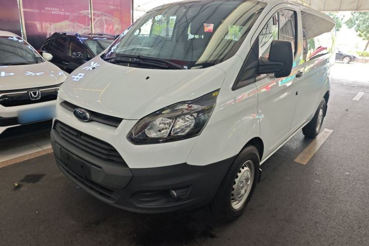 Used Ford Transit 2020 2.0T Diesel Multi-Function Commercial Vehicle Mid-Chassis Low-Roof Design with Dual Rear Doors Meeting China VI Emission Standards