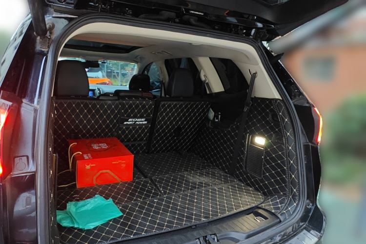 Used Ford Edge 2018 EcoBoost 245 Two-Wheel-Drive Titanium 7-Seater China V Standard