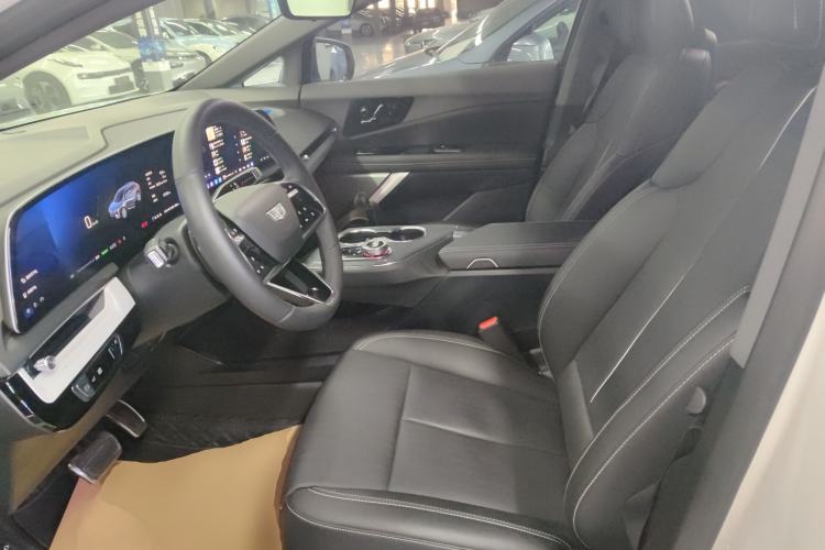 Used Cadillac OPTIQ 2024 Standard Range Version