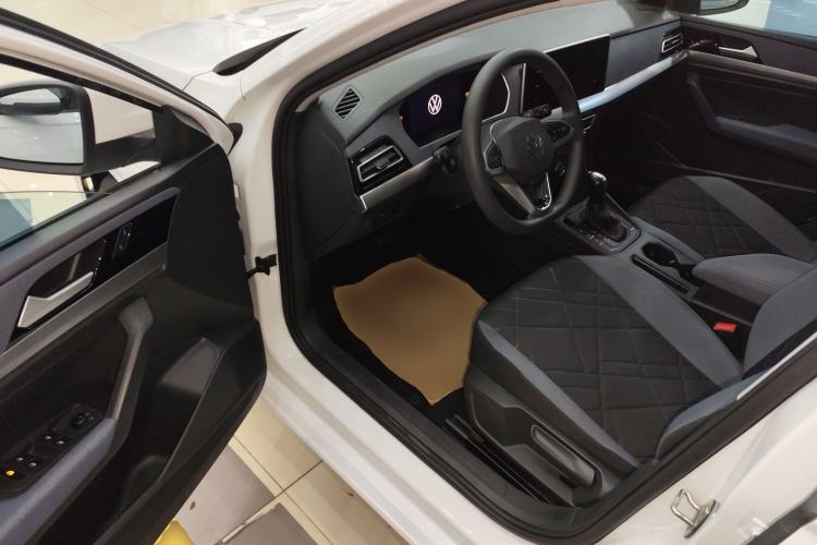 Used Volkswagen Lavida 2023 Revised 1.5L Automatic DeYi Edition